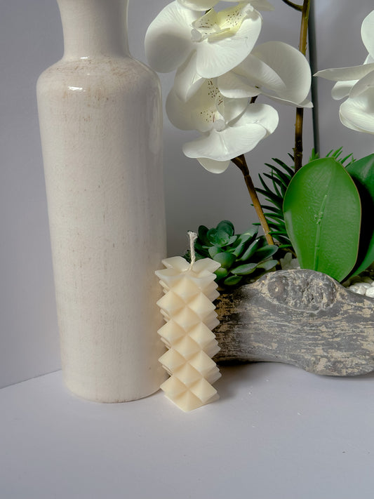 Spiked pillar candle